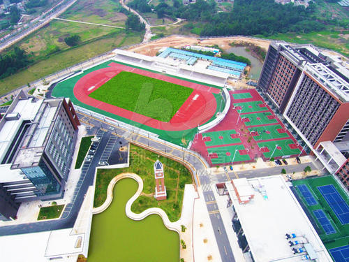 廣州科技學院茂名校區(qū)格力中央空調(diào)安裝案例.png